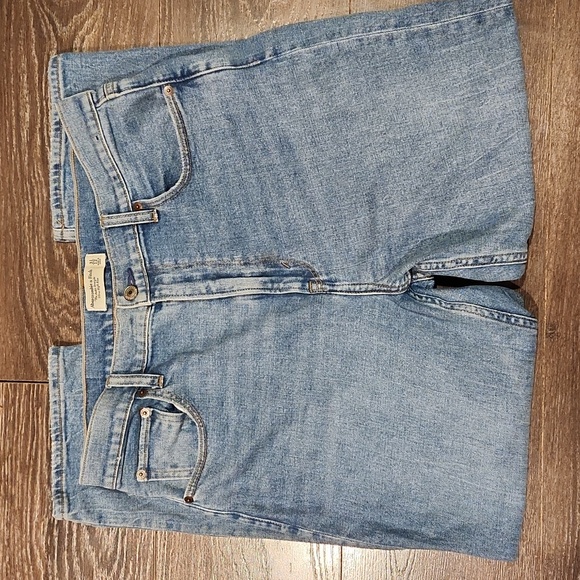 Abercrombie & Fitch Denim - ❤️ ABERCROMBIE & FITCH CURVE LOVE ULTRA HIGH RISE ANKLE STRAIGHT JEANS, 12 (31)